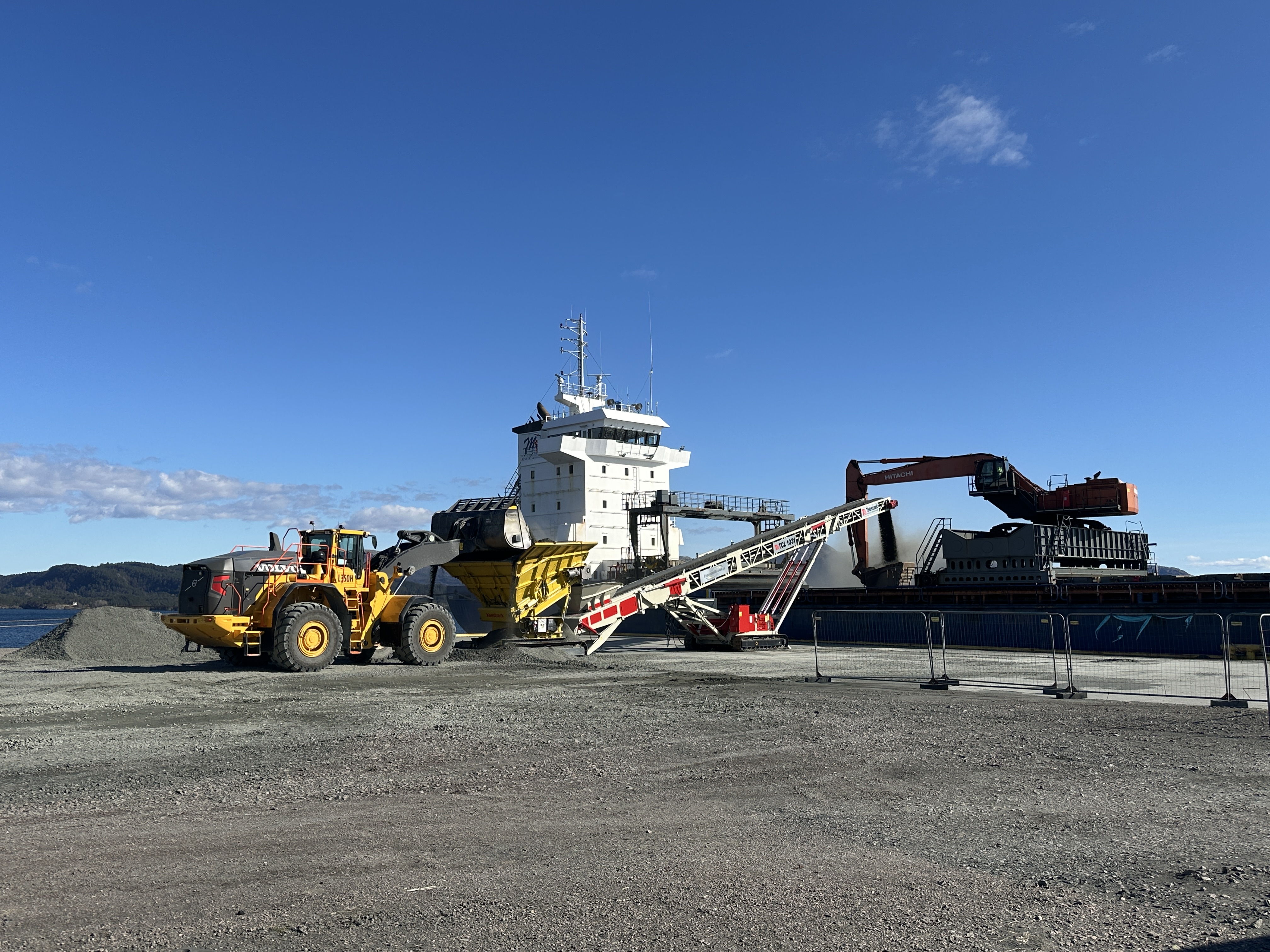 Lutelandet industriområde — grunnarbeid og skiplasting